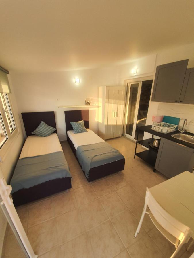 Sunset_Apartments Only 15 Meters From The Sea Neos Marmaras Zewnętrze zdjęcie