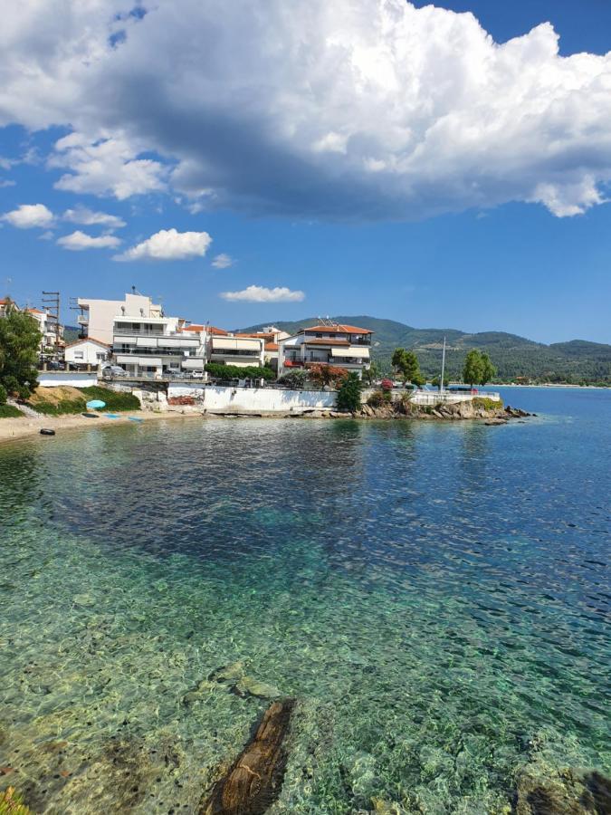 Sunset_Apartments Only 15 Meters From The Sea Neos Marmaras Zewnętrze zdjęcie